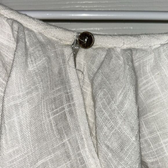 Free people Off-White Ruffle Cotton Top(Size Small) - Picture 8 of 9